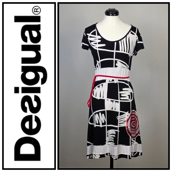 Desigual Black & White Graphic Dress with Red Sash Belt – Made in Spain – Size M - Picture 1 of 10